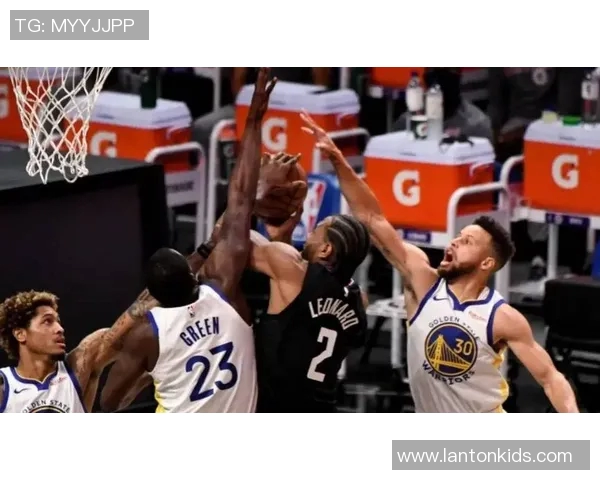 勇士惜败快船被黑哨？官方裁判报告打脸，勇士关键时刻三次获利