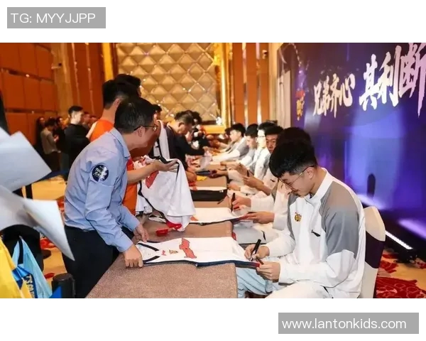 宏远男团，这都帅成啥样了