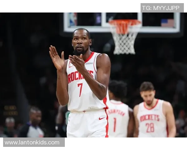 无杜兰特火箭豪取三连胜！申京勇破姚明纪录，小贾成胜负关键晴雨表